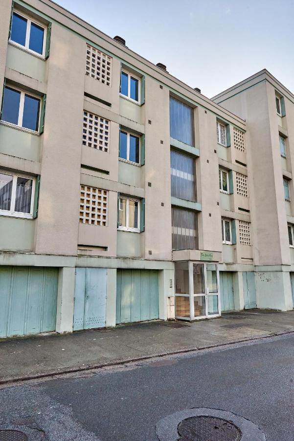 Chambres A Louer Dans Appartement Balcon - Wifi - Parking Gratuit Nevers Luaran gambar